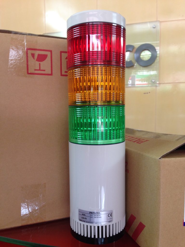 Den thap bao hieu Patlite phi 100 bong LED nhap nhay co Coi LGE